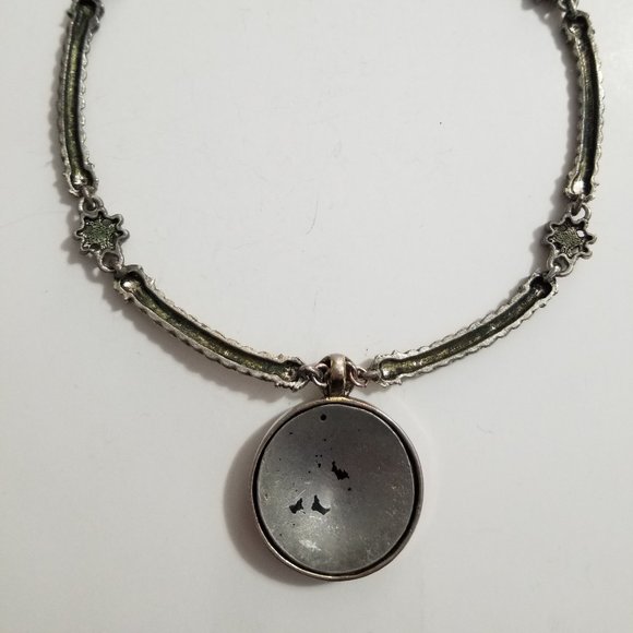 Rare Vintage Victorian Medallion Necklace - Picture 3 of 4